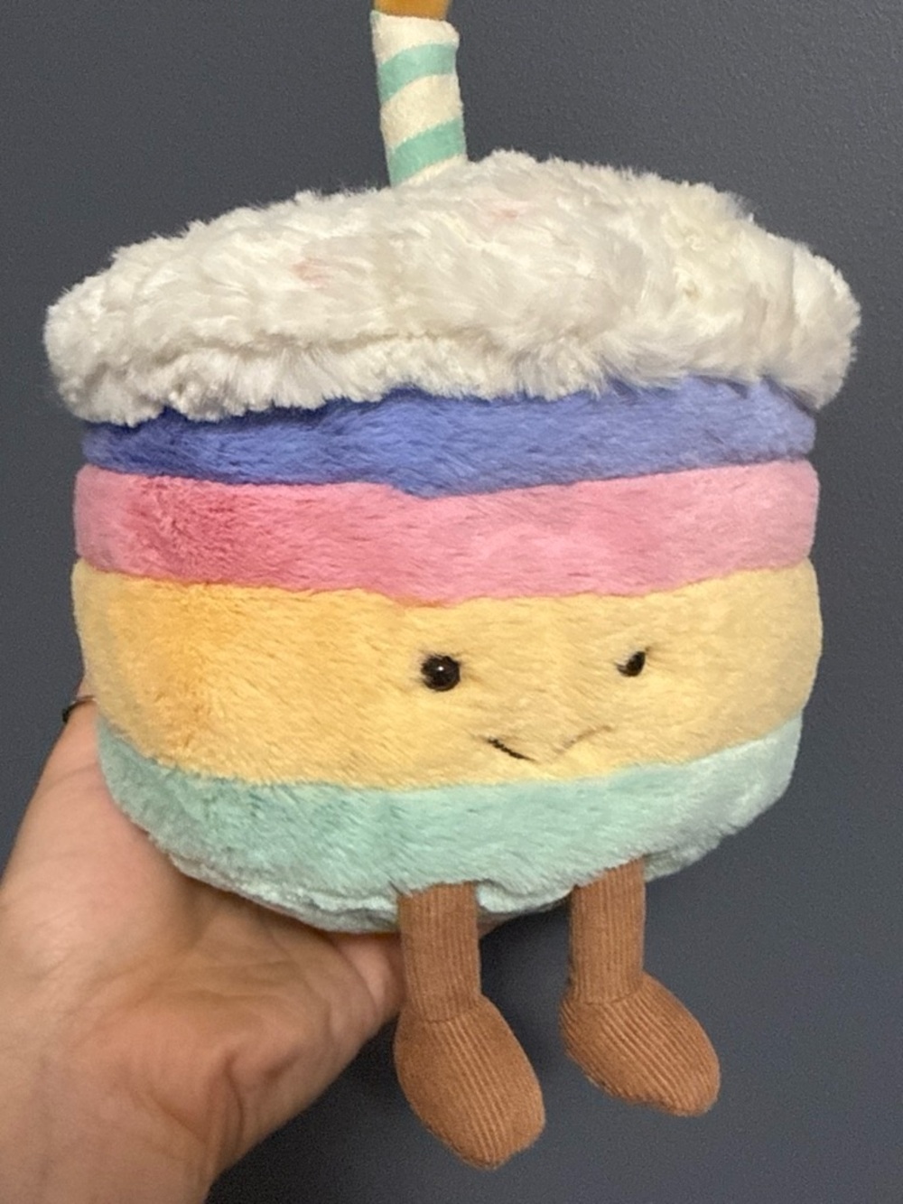 NWOT Jellycat Rainbow Cake